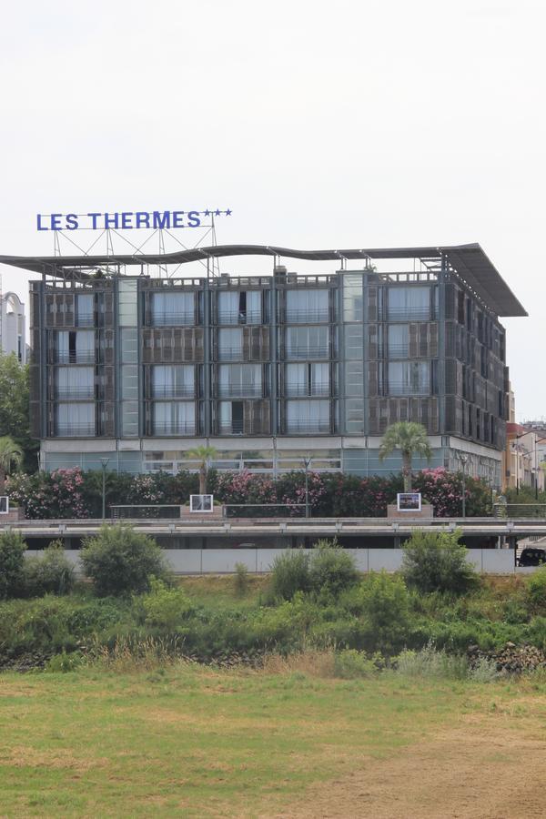Les Thermes Дакс Екстер'єр фото